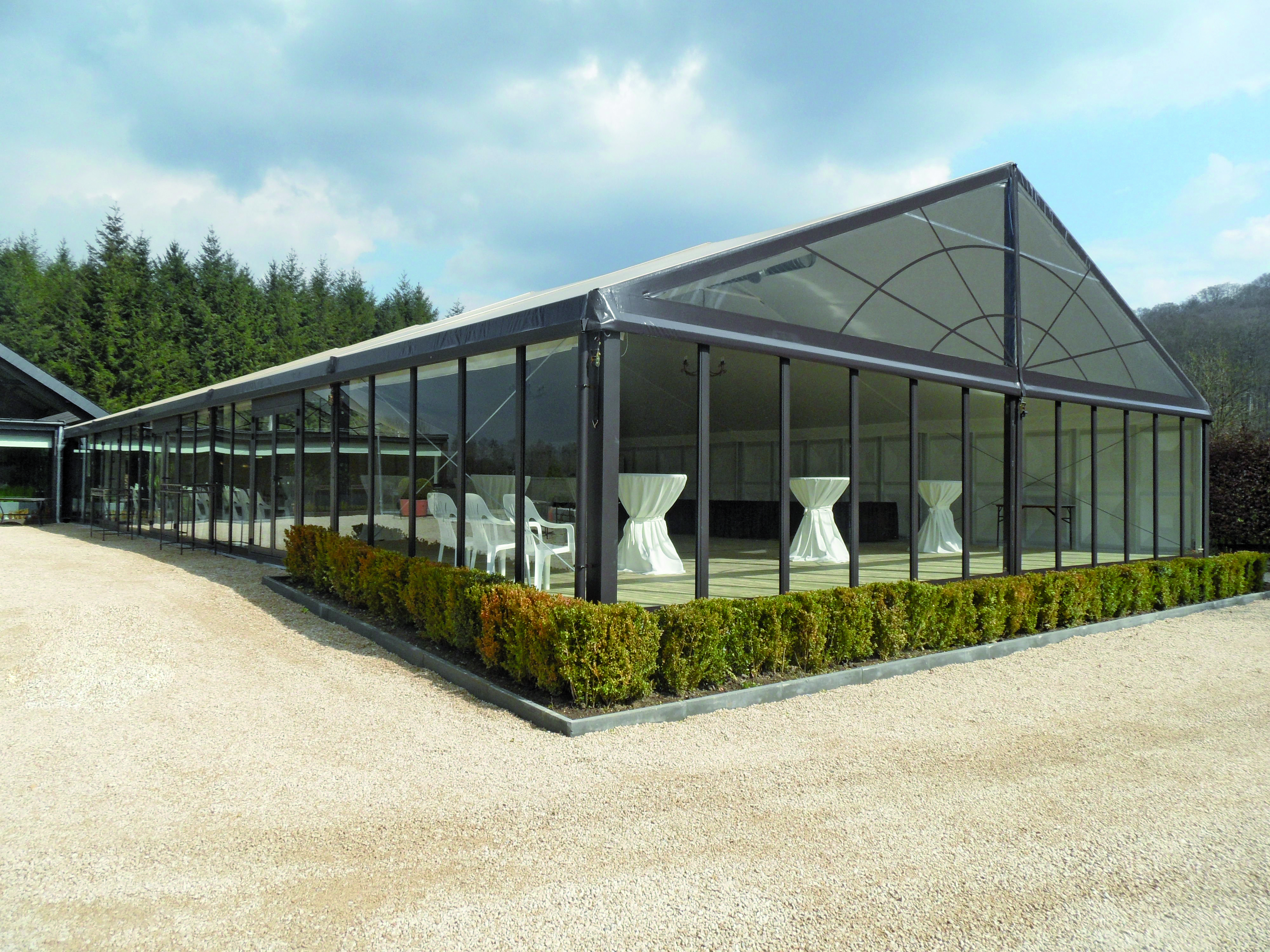 Structures bâchées